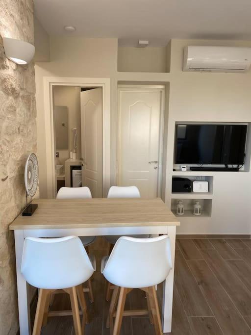 Makry-Gialos Luxury Seaview Apartment Makrýgialos 外观 照片